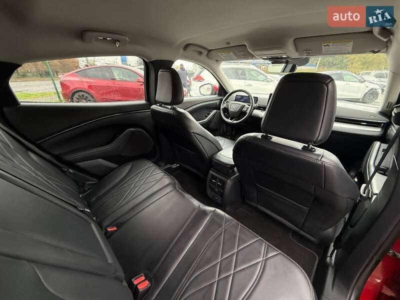 Внедорожник / Кроссовер Ford Mustang Mach-E 2022 в Луцке