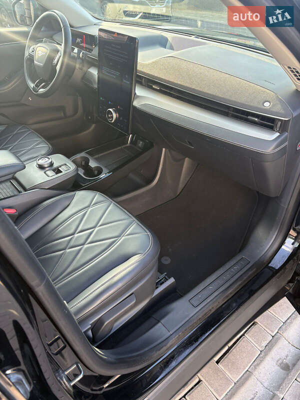 Внедорожник / Кроссовер Ford Mustang Mach-E 2021 в Ровно