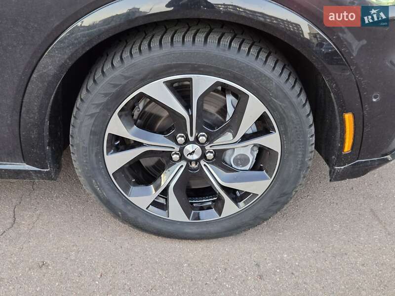 Позашляховик / Кросовер Ford Mustang Mach-E 2021 в Києві фото 20 Позашляховик / Кросовер Ford Mustang Mach-E 2021 в Києві