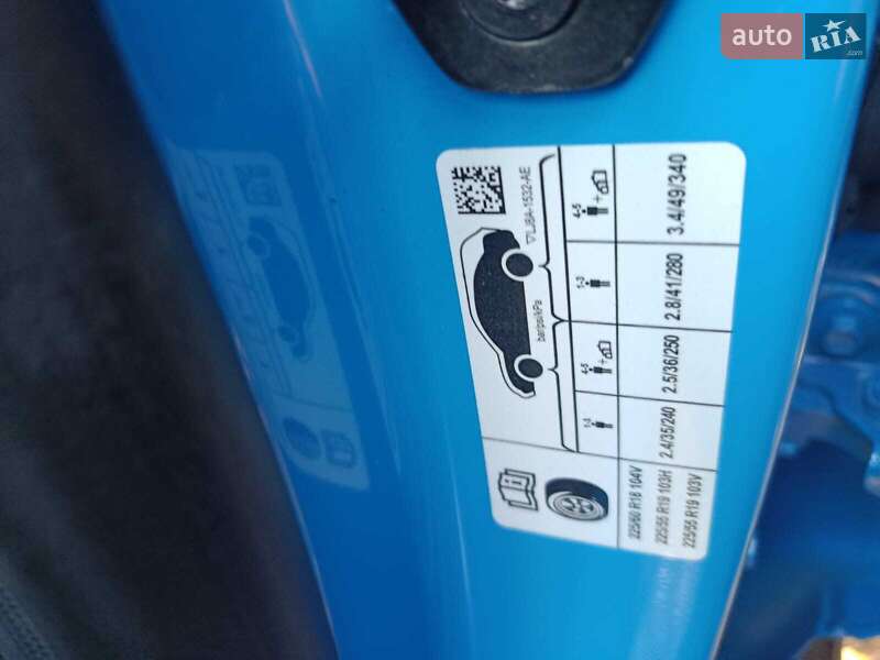 Позашляховик / Кросовер Ford Mustang Mach-E 2023 в Києві фото 5 Позашляховик / Кросовер Ford Mustang Mach-E 2023 в Києві