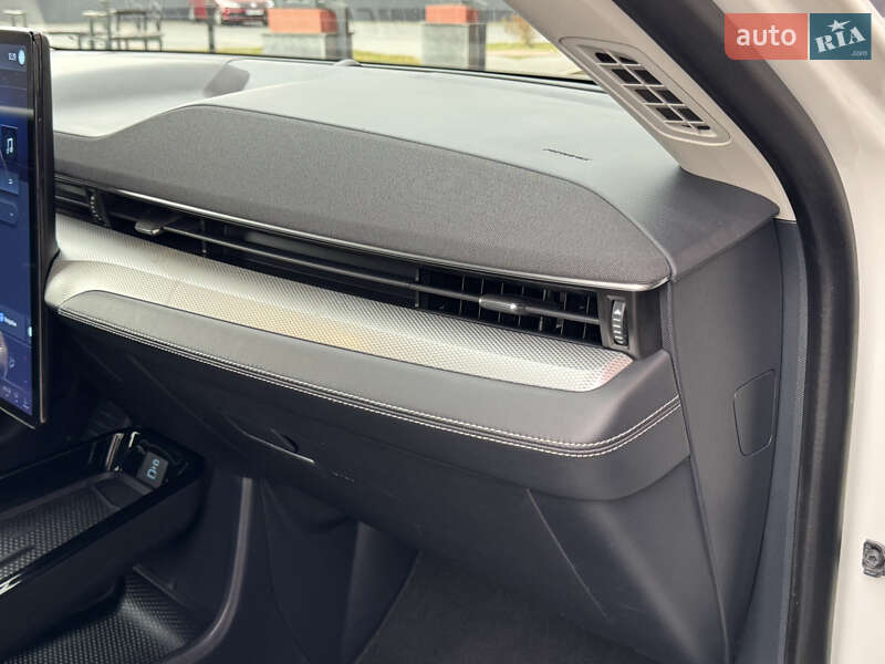 Внедорожник / Кроссовер Ford Mustang Mach-E 2022 в Дрогобыче