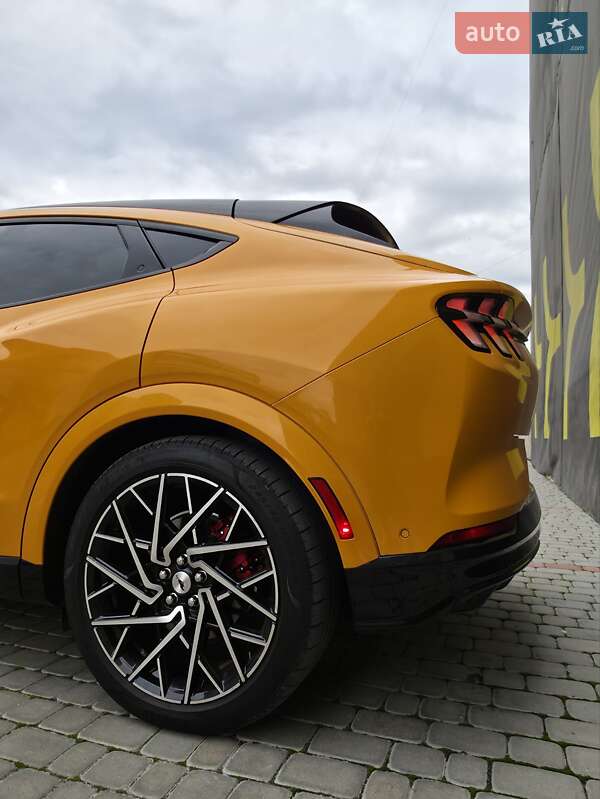 Внедорожник / Кроссовер Ford Mustang Mach-E 2021 в Ивано-Франковске