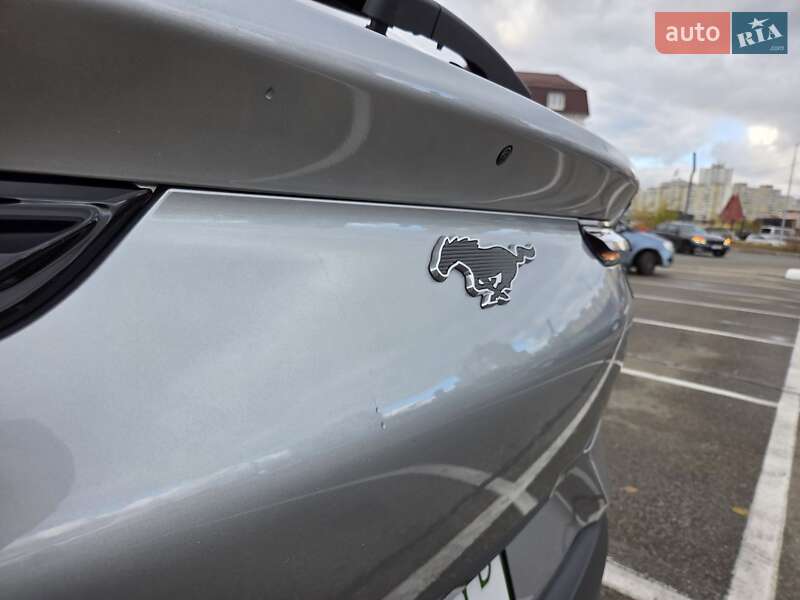 Внедорожник / Кроссовер Ford Mustang Mach-E 2021 в Киеве