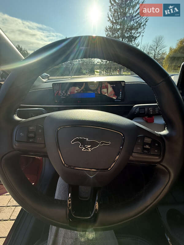 Позашляховик / Кросовер Ford Mustang Mach-E 2021 в Луцьку