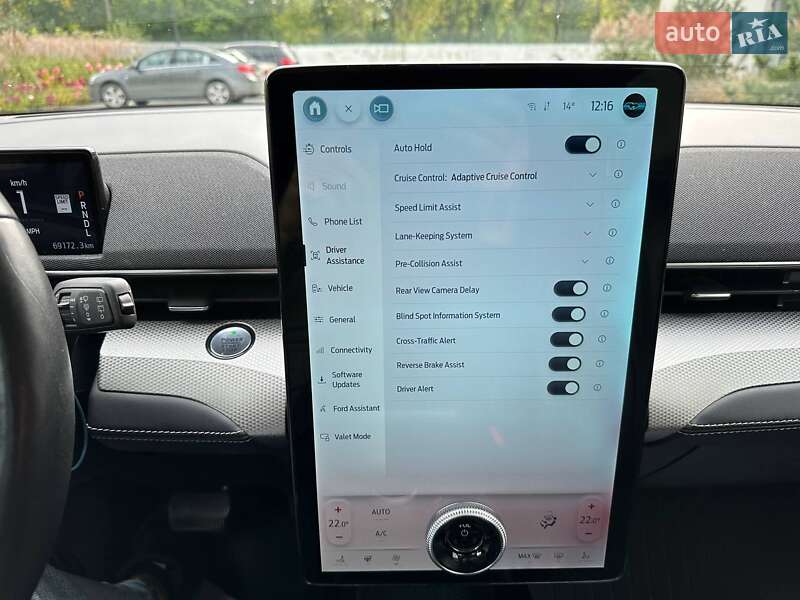 Внедорожник / Кроссовер Ford Mustang Mach-E 2022 в Луцке