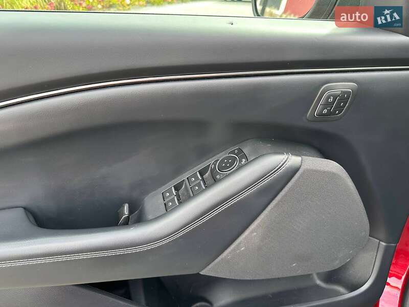 Внедорожник / Кроссовер Ford Mustang Mach-E 2022 в Луцке