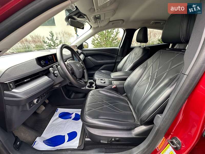 Внедорожник / Кроссовер Ford Mustang Mach-E 2022 в Луцке