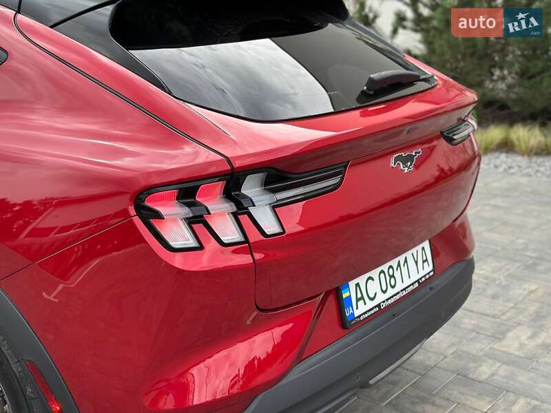 Внедорожник / Кроссовер Ford Mustang Mach-E 2022 в Луцке
