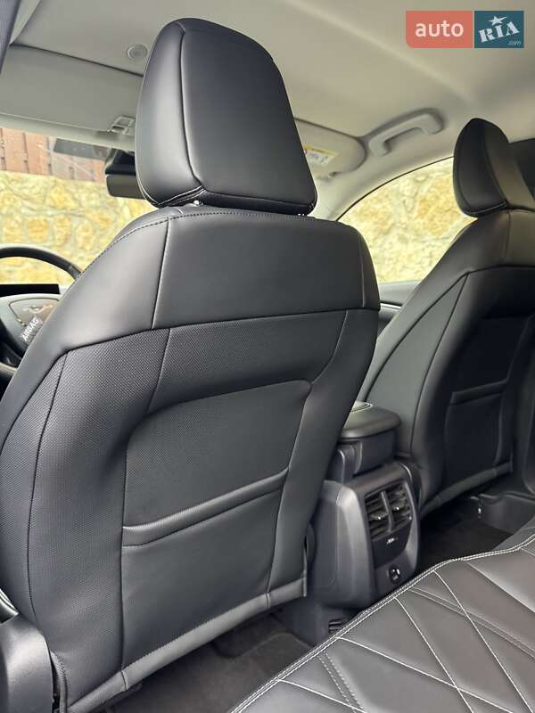 Позашляховик / Кросовер Ford Mustang Mach-E 2021 в Рівному