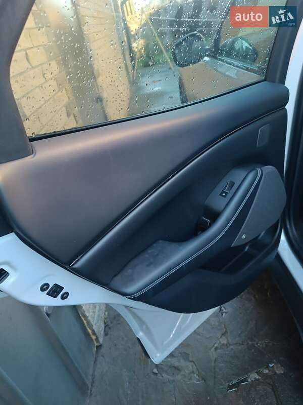 Внедорожник / Кроссовер Ford Mustang Mach-E 2022 в Золотоноше фото 17 Внедорожник / Кроссовер Ford Mustang Mach-E 2022 в Золотоноше