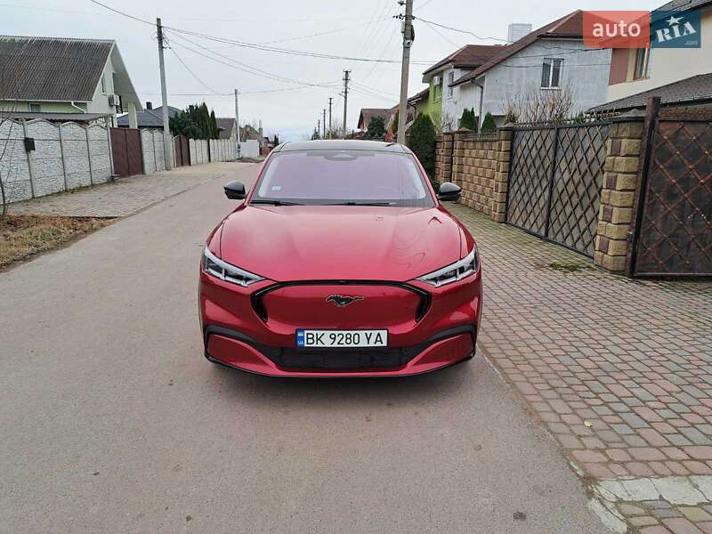 Внедорожник / Кроссовер Ford Mustang Mach-E 2020 в Ровно