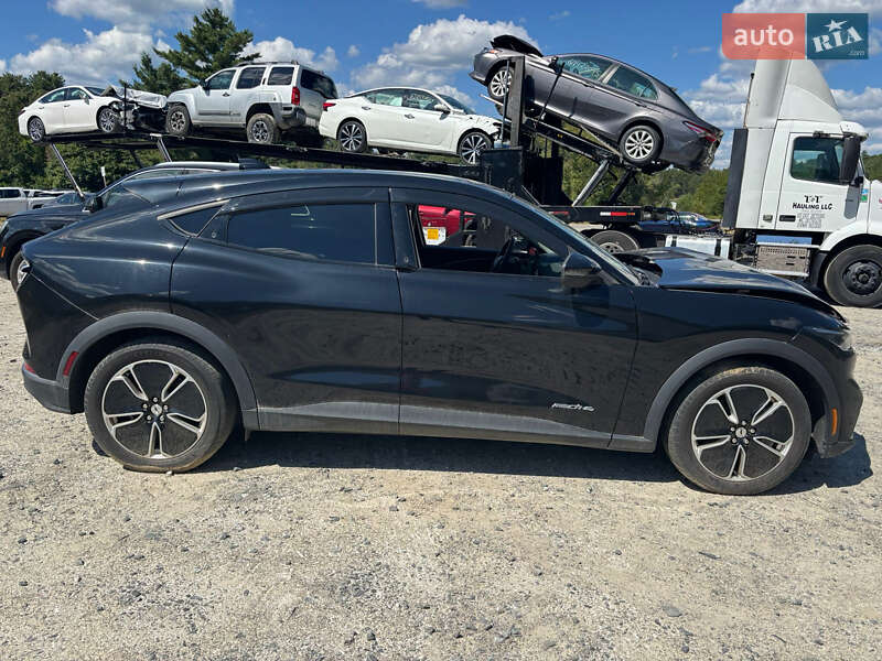 Внедорожник / Кроссовер Ford Mustang Mach-E 2021 в Ужгороде