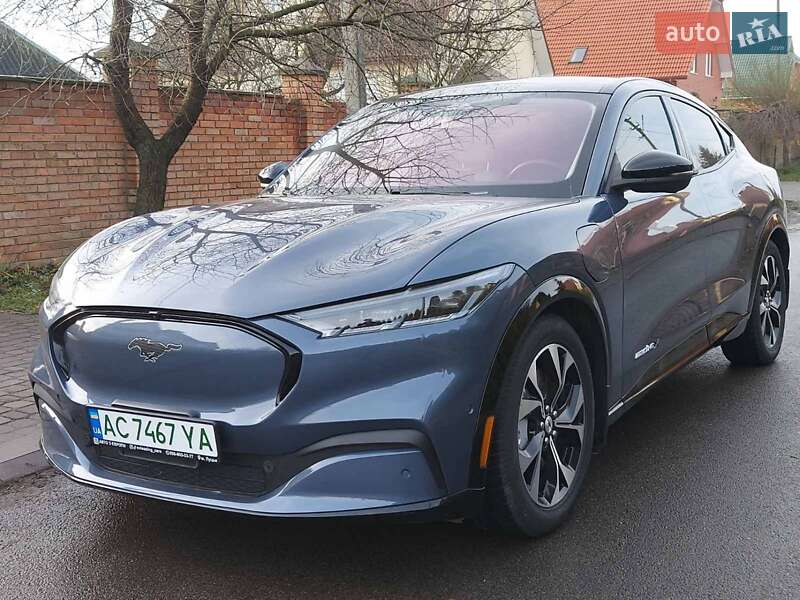 Ford Mustang Mach-E 2021