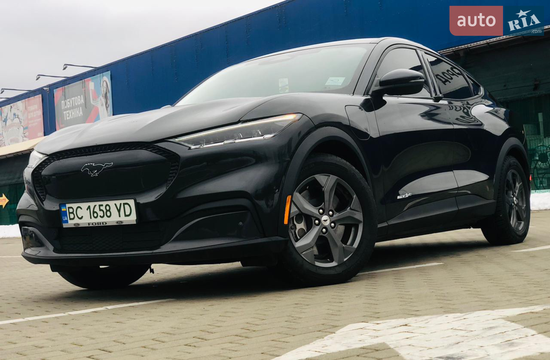 2022 Ford Mustang Mach-E - мініатюра 23
