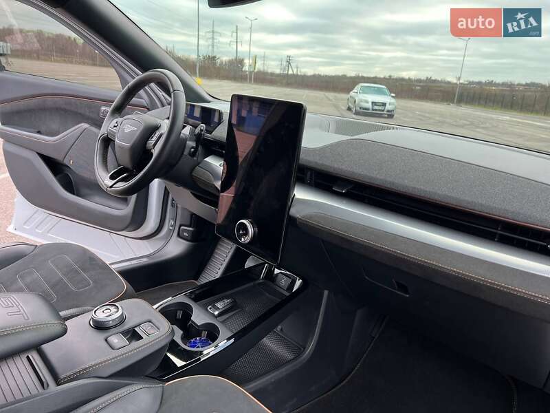Позашляховик / Кросовер Ford Mustang Mach-E 2022 в Тернополі