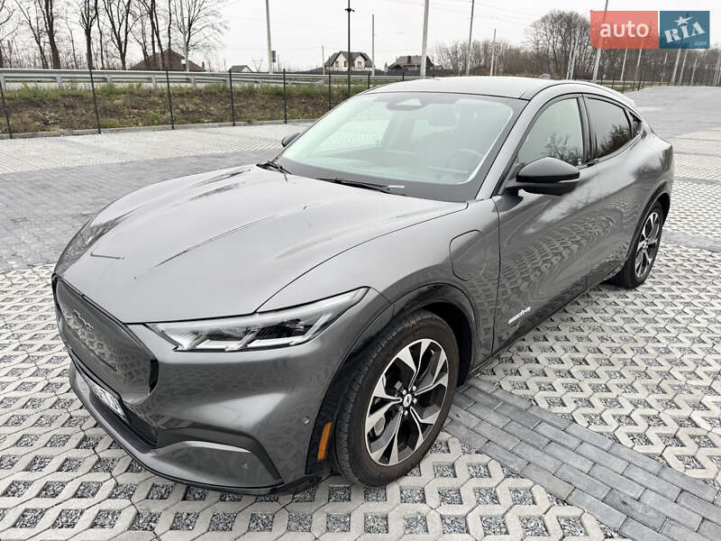 Ford Mustang Mach-E 2021