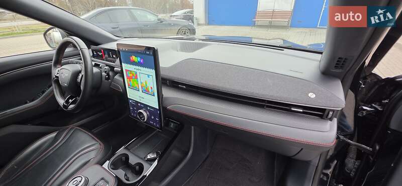 Позашляховик / Кросовер Ford Mustang Mach-E 2022 в Тернополі