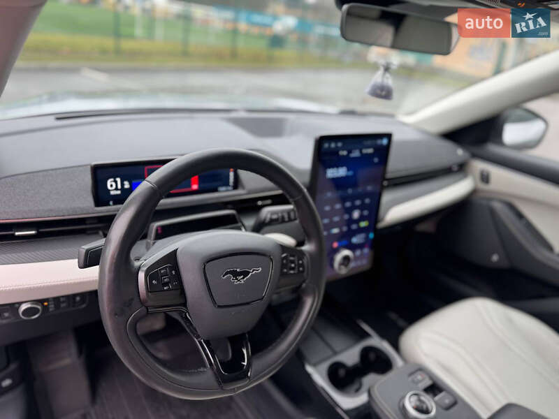 Позашляховик / Кросовер Ford Mustang Mach-E 2021 в Івано-Франківську