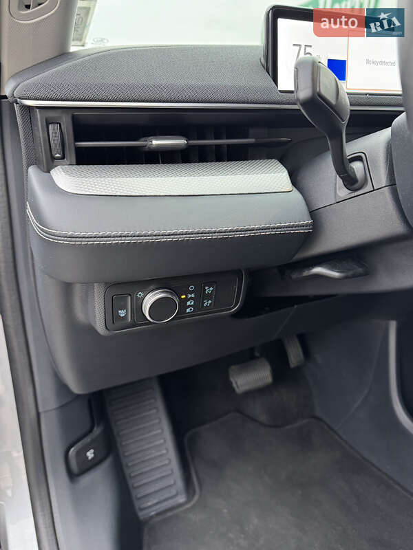 Внедорожник / Кроссовер Ford Mustang Mach-E 2021 в Луцке фото 24 Внедорожник / Кроссовер Ford Mustang Mach-E 2021 в Луцке