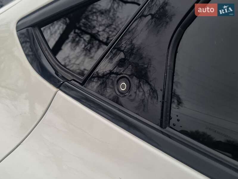 Внедорожник / Кроссовер Ford Mustang Mach-E 2022 в Кременчуге фото 16 Внедорожник / Кроссовер Ford Mustang Mach-E 2022 в Кременчуге