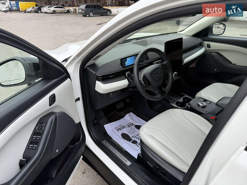 Внедорожник / Кроссовер Ford Mustang Mach-E 2022 в Запорожье