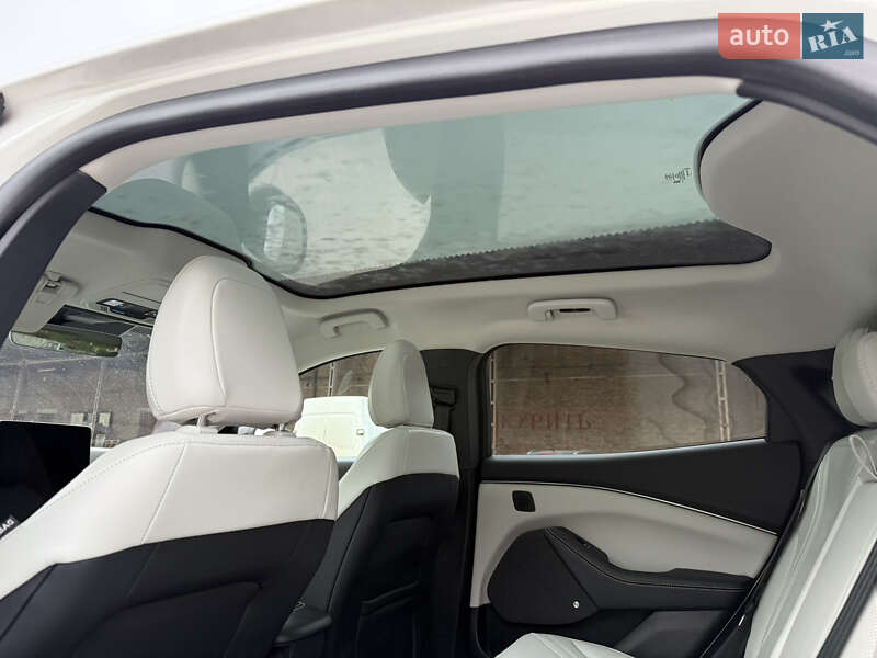 Внедорожник / Кроссовер Ford Mustang Mach-E 2022 в Запорожье