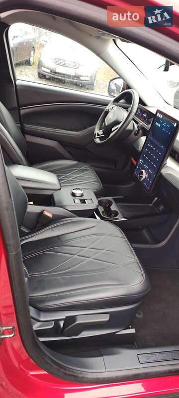 Внедорожник / Кроссовер Ford Mustang Mach-E 2021 в Хмельницком фото 13 Внедорожник / Кроссовер Ford Mustang Mach-E 2021 в Хмельницком