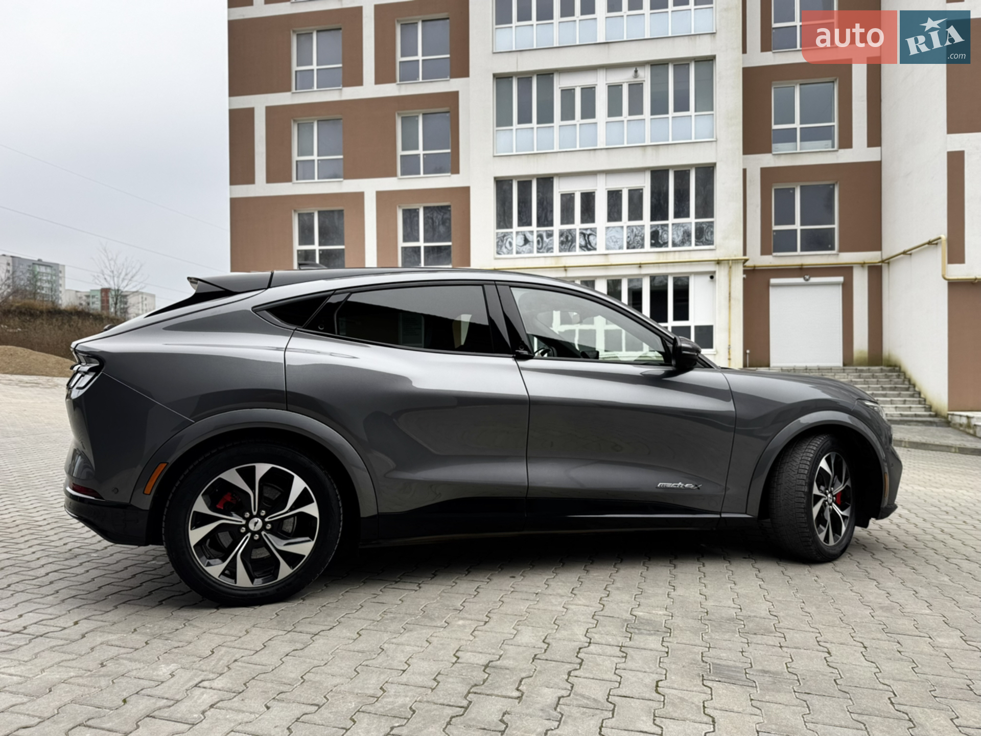 2021 Ford Mustang Mach-E - мініатюра 10