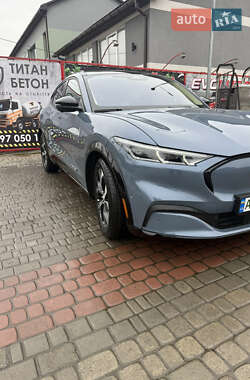 Позашляховик / Кросовер Ford Mustang Mach-E 2023 в Івано-Франківську
