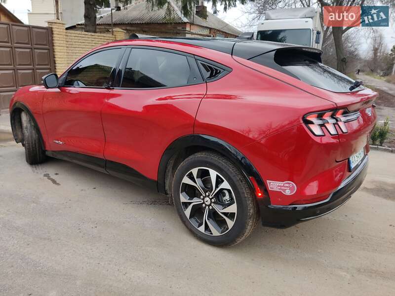 Позашляховик / Кросовер Ford Mustang Mach-E 2023 в Харкові