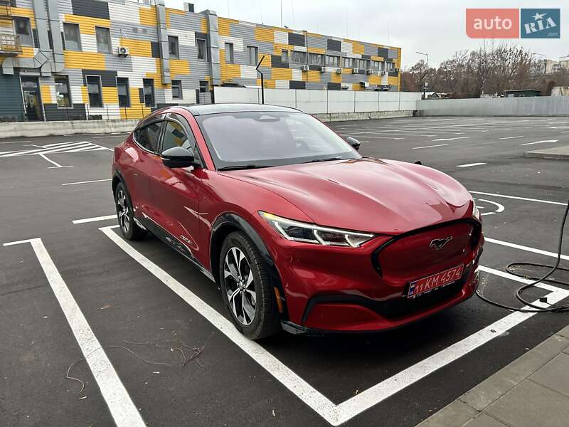 Позашляховик / Кросовер Ford Mustang Mach-E 2022 в Києві