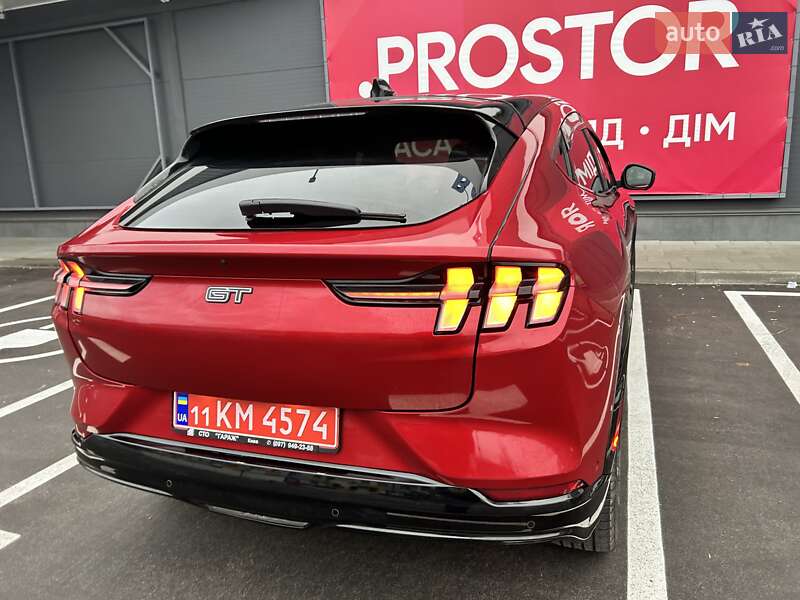Позашляховик / Кросовер Ford Mustang Mach-E 2022 в Києві