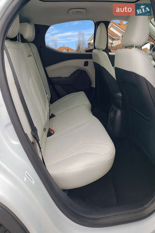 Внедорожник / Кроссовер Ford Mustang Mach-E 2023 в Одессе фото 7 Внедорожник / Кроссовер Ford Mustang Mach-E 2023 в Одессе