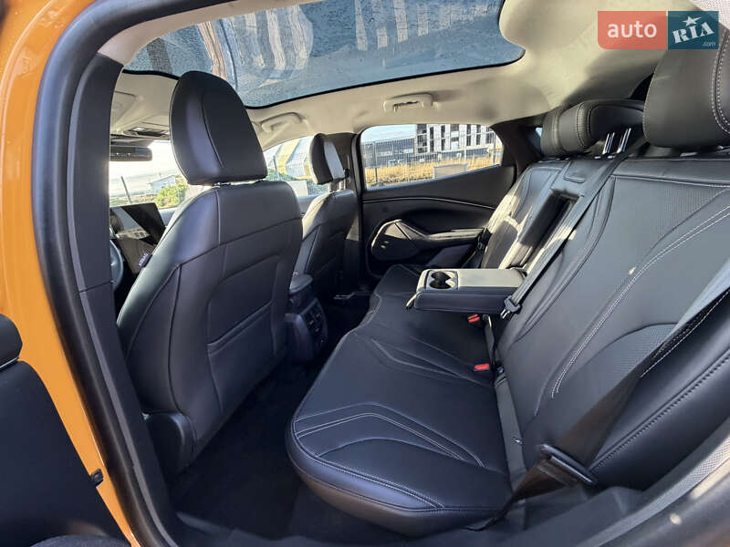 Внедорожник / Кроссовер Ford Mustang Mach-E 2023 в Львове фото 20 Внедорожник / Кроссовер Ford Mustang Mach-E 2023 в Львове