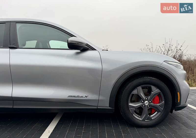 Внедорожник / Кроссовер Ford Mustang Mach-E 2021 в Ровно