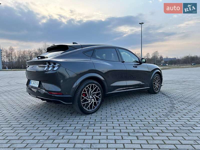 Внедорожник / Кроссовер Ford Mustang Mach-E 2022 в Львове