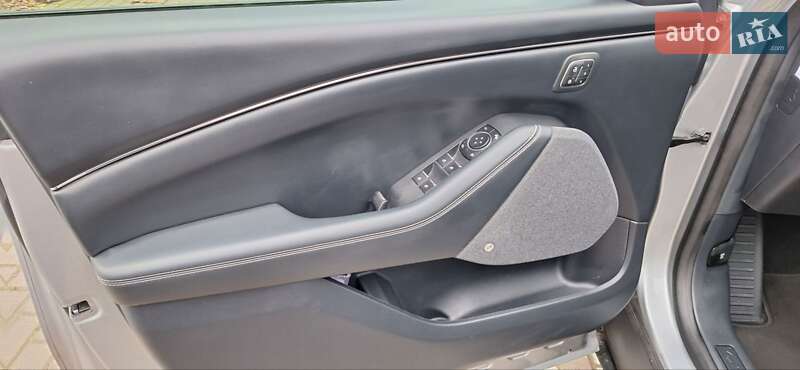 Внедорожник / Кроссовер Ford Mustang Mach-E 2021 в Ровно