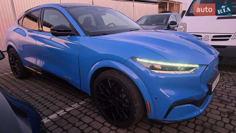 Внедорожник / Кроссовер Ford Mustang Mach-E 2022 в Ивано-Франковске