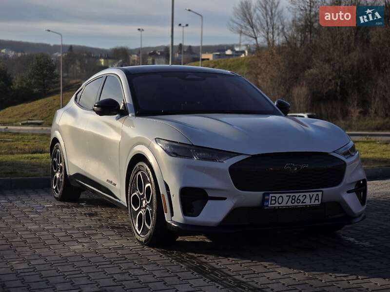Внедорожник / Кроссовер Ford Mustang Mach-E 2022 в Тернополе