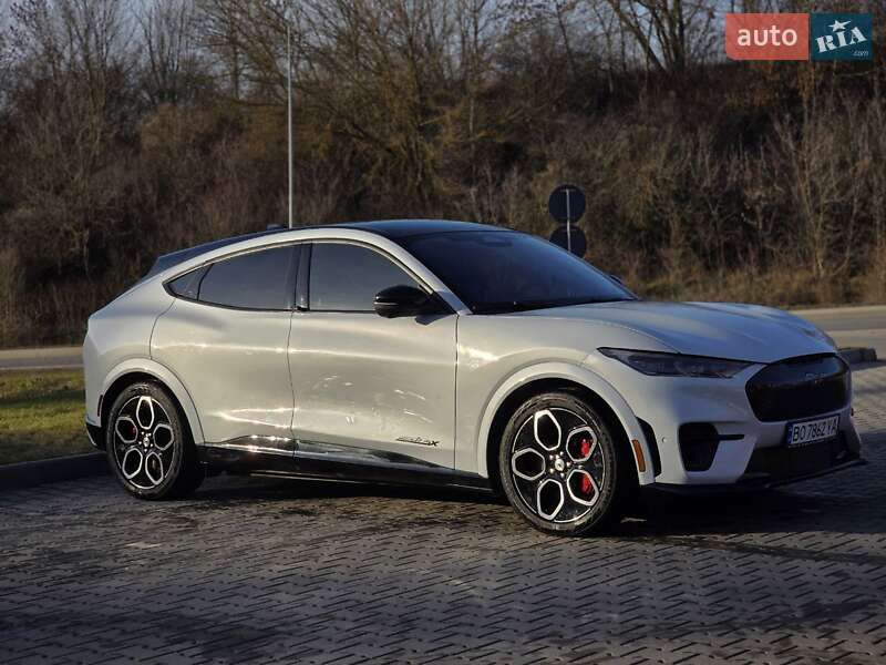 Внедорожник / Кроссовер Ford Mustang Mach-E 2022 в Тернополе