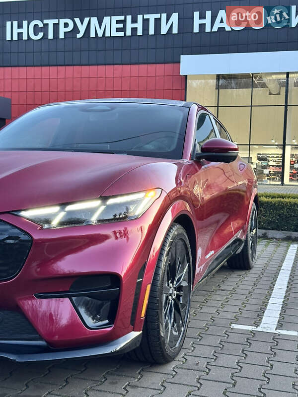 Внедорожник / Кроссовер Ford Mustang Mach-E 2025 в Виннице фото 4 Внедорожник / Кроссовер Ford Mustang Mach-E 2025 в Виннице