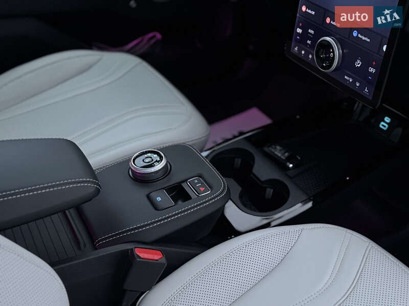 Внедорожник / Кроссовер Ford Mustang Mach-E 2024 в Львове фото 19 Внедорожник / Кроссовер Ford Mustang Mach-E 2024 в Львове