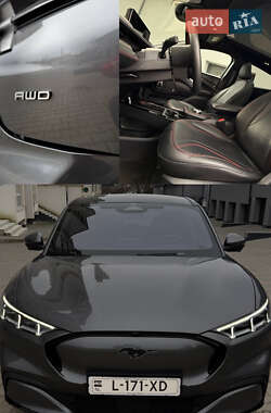 Позашляховик / Кросовер Ford Mustang Mach-E 2021 в Тернополі