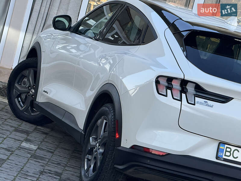 Внедорожник / Кроссовер Ford Mustang Mach-E 2022 в Дрогобыче фото 45 Внедорожник / Кроссовер Ford Mustang Mach-E 2022 в Дрогобыче