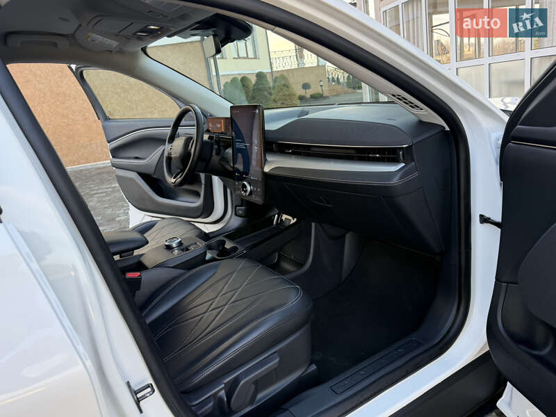 Внедорожник / Кроссовер Ford Mustang Mach-E 2022 в Дрогобыче фото 71 Внедорожник / Кроссовер Ford Mustang Mach-E 2022 в Дрогобыче