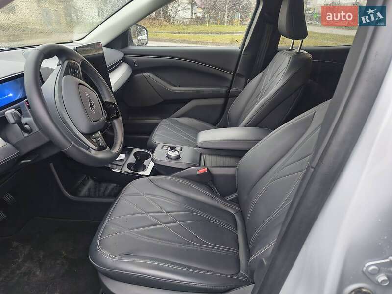 Внедорожник / Кроссовер Ford Mustang Mach-E 2023 в Дрогобыче