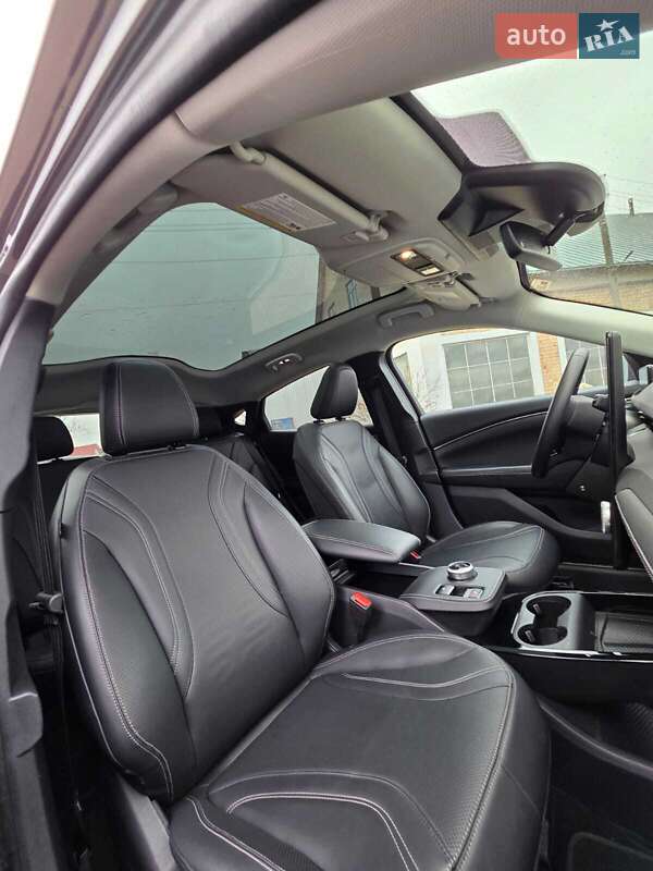 Внедорожник / Кроссовер Ford Mustang Mach-E 2023 в Сторожинце фото 16 Внедорожник / Кроссовер Ford Mustang Mach-E 2023 в Сторожинце