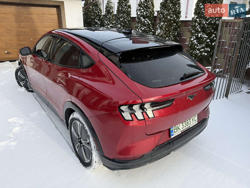 Позашляховик / Кросовер Ford Mustang Mach-E 2021 в Рівному