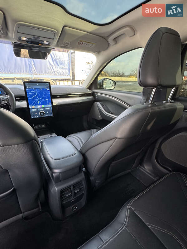 Позашляховик / Кросовер Ford Mustang Mach-E 2021 в Мукачевому