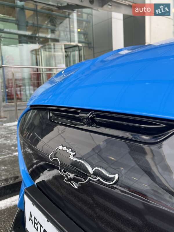 Внедорожник / Кроссовер Ford Mustang Mach-E 2024 в Киеве